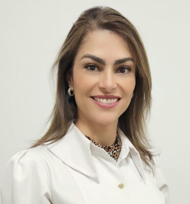 Dra. Renata Karina Braga da Cruz